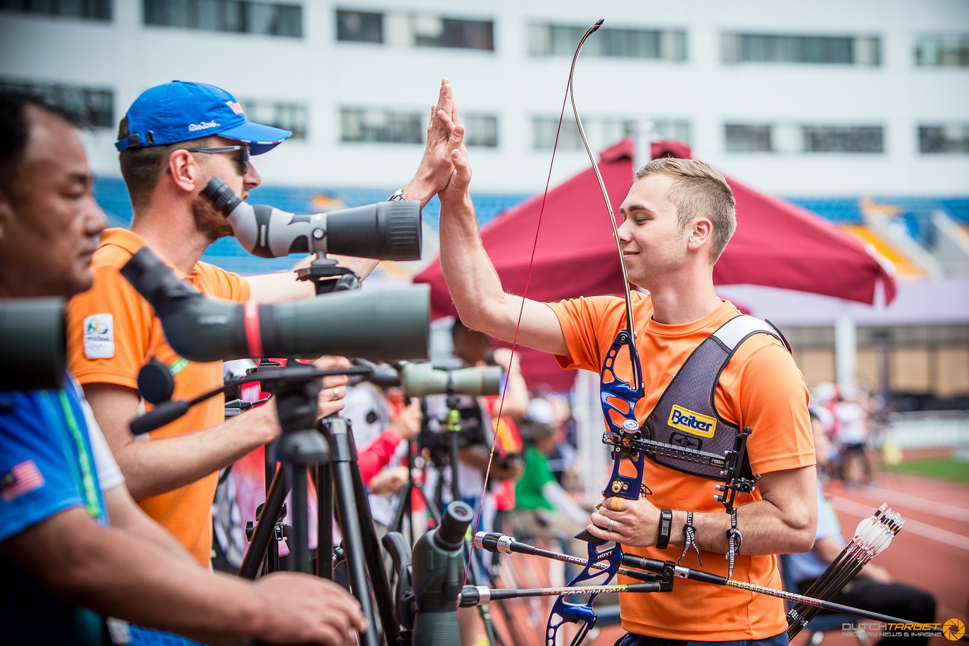 Wijler en Van den Berg bereiken finales in Shanghai