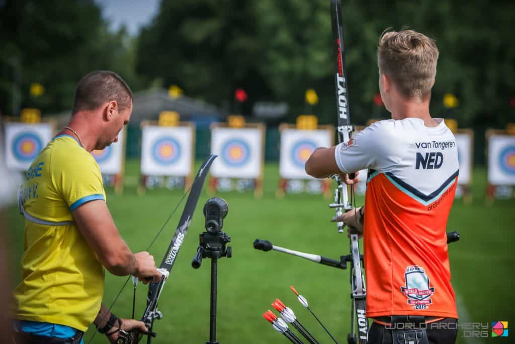 Handboogsporters doorstaan zware  wind in de eerste eliminatierondes