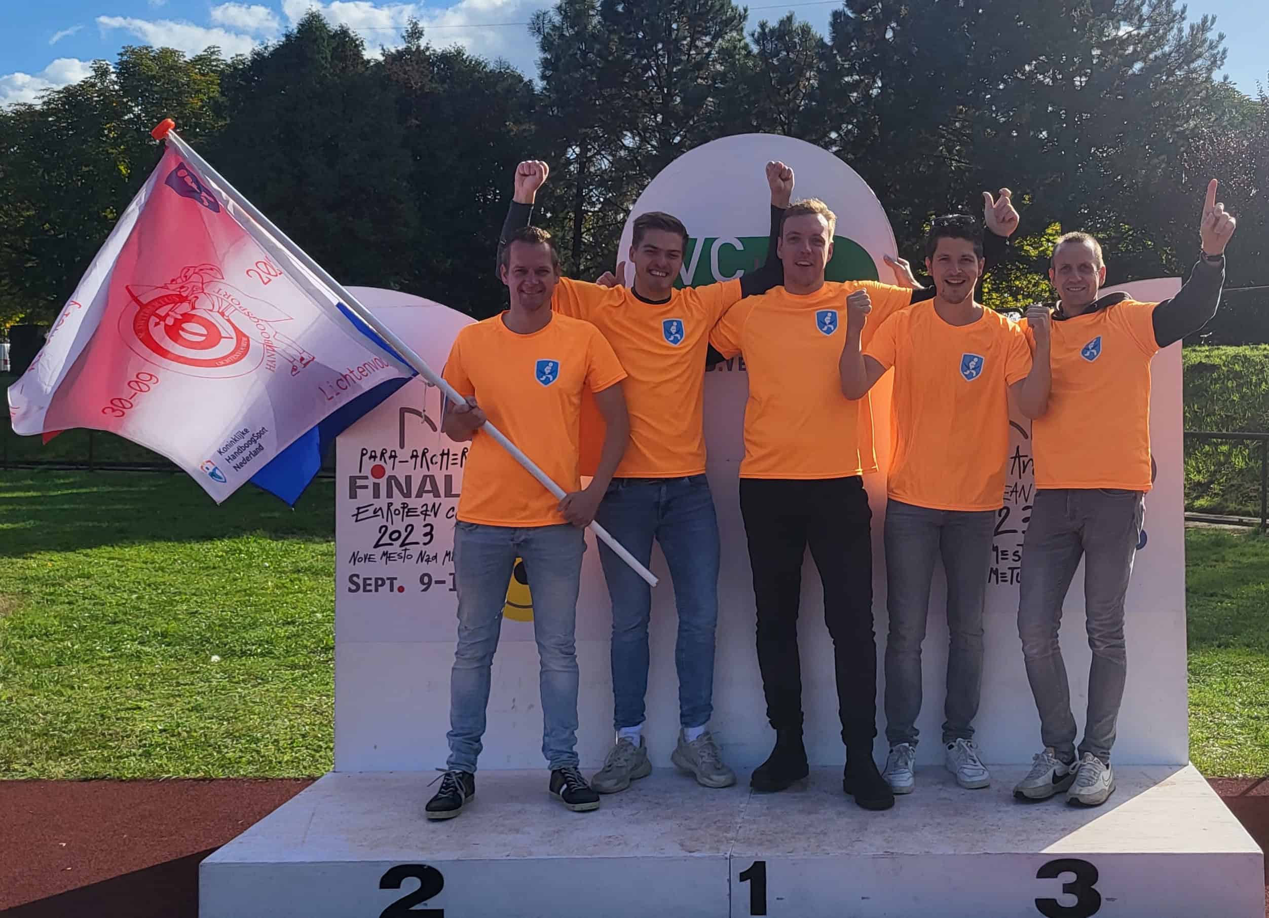 Switbertus verdedigt Nederlandse eer in Tsjechië