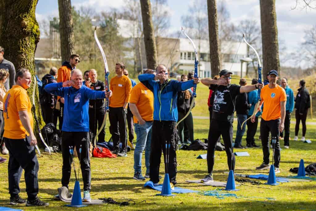 KHSN en Atletiekunie organiseren kennismakingsprogramma’s Run Archery bij atletiekverenigingen