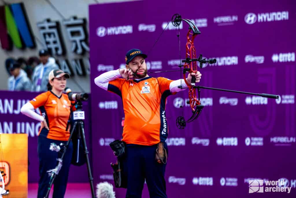 Brons voor Mike Schloesser bij World Cup Final in Nanjing