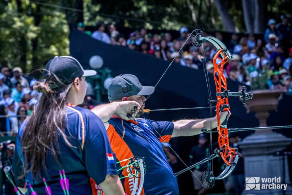 Zilver voor Sanne en Mike in compound mixed teamfinale Puebla
